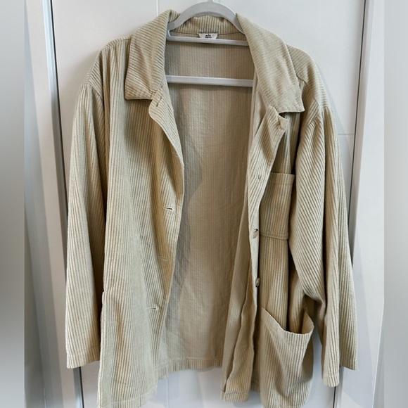 nlt corduroy shacket - Picture 2 of 6